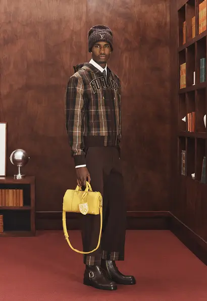 LA-FRAMERIE-Studio POST-PRODUCTION-Retouche Photo-lookbook-mode-Louis-vuitton
