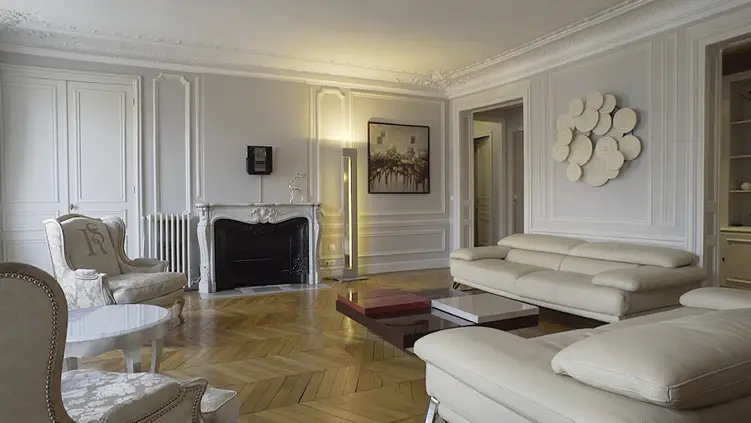 LA-FRAMERIE-PRODUCTION-video-Real estate Agency-Hospitality Brand Film